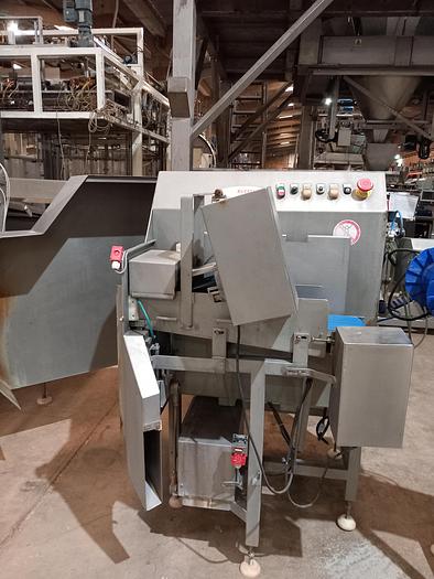 Used Máquina de cortar legumes BUCELMAC