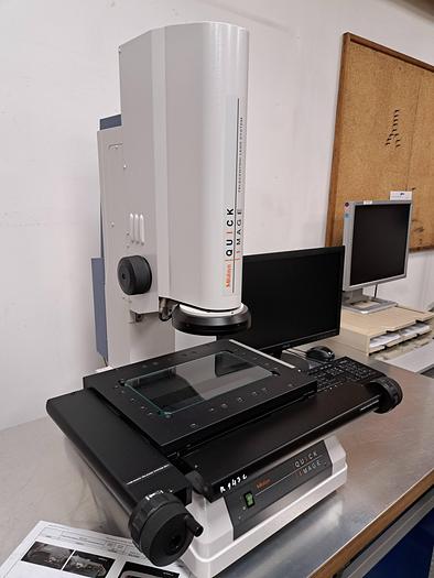 Used Projetor de perfis MITUTOYO Quick Image AT112-120F