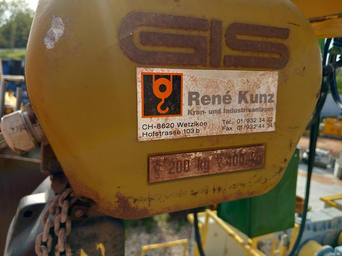 Usado Pórtico rolante com guincho STAHL de 400kg