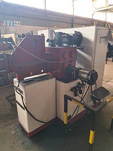 Used Máquina de dobrar arame Latour Robomac 213