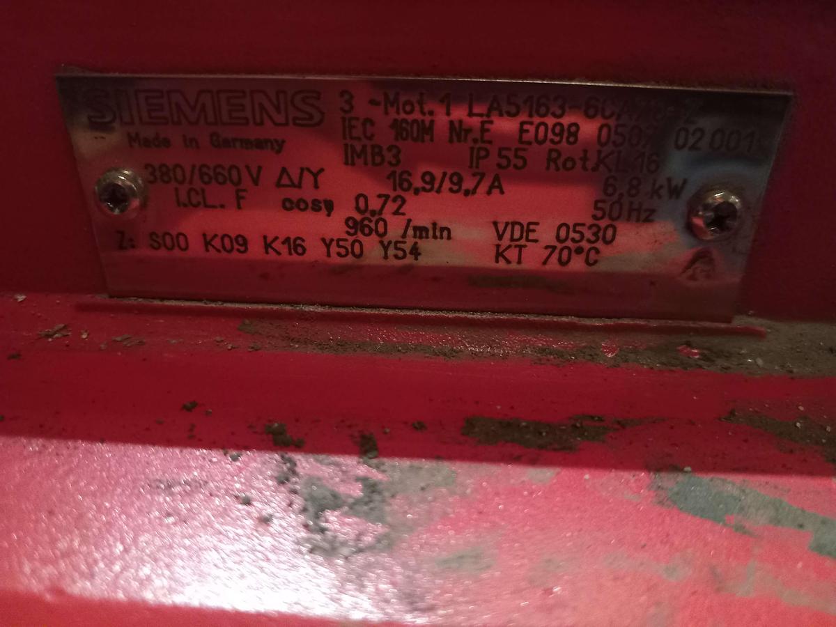 Used Motor elétrico industrial Siemens 9 CV