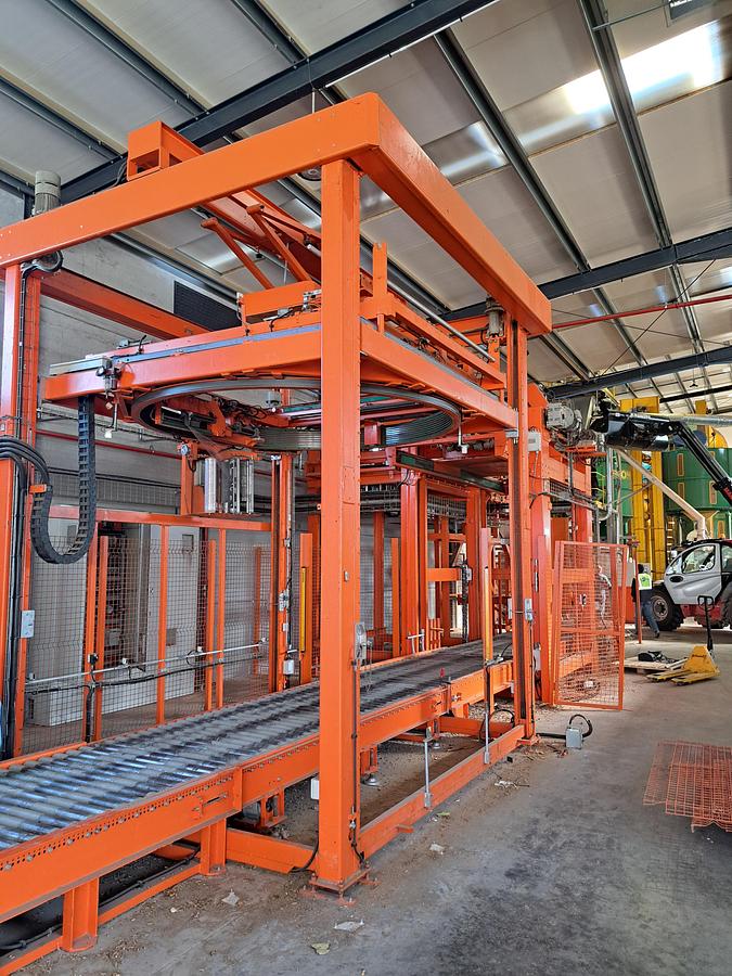 Used Linha de ensacamento e paletização HRV