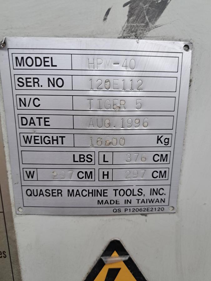 Used Centro de maquinação SHARNOA HPM40