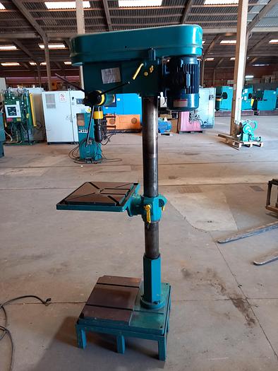 Used Engenho de furar CHIM CH-25