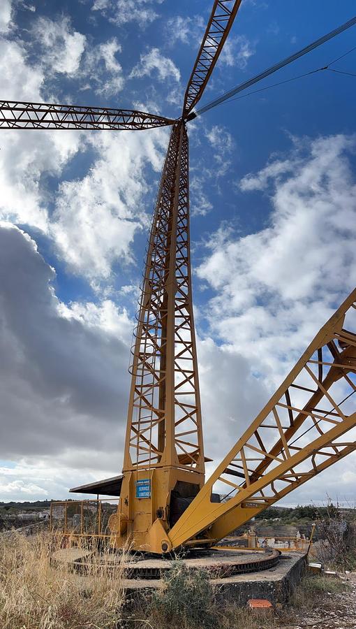 Used Grua DERRICK de 50 toneladas para pedreiras