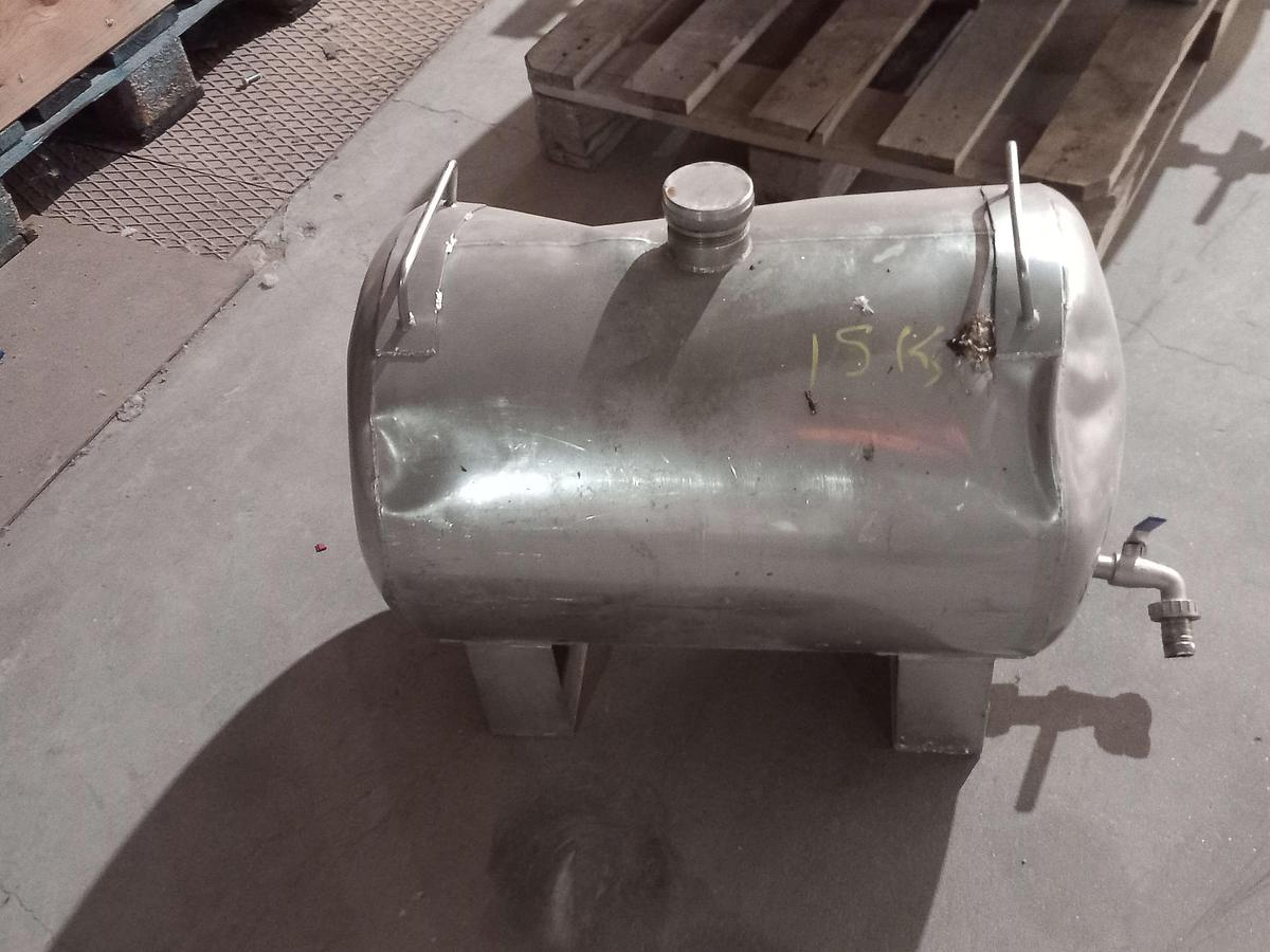Used Depósito inox para combustivel