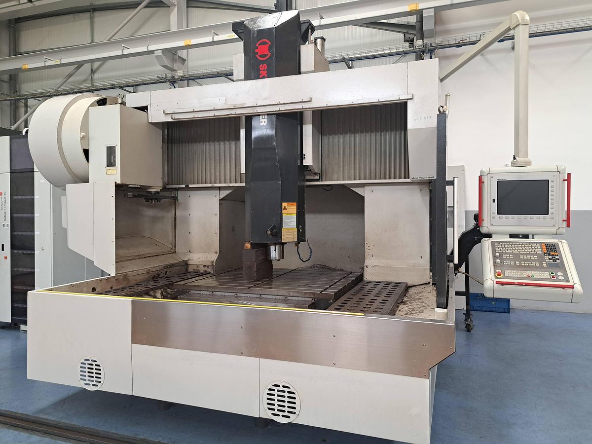 Used Centro de maquinação SKY MASTER VM2000