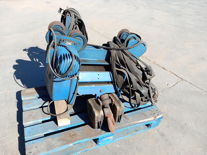 Used Guincho DEMAG de 2 ton