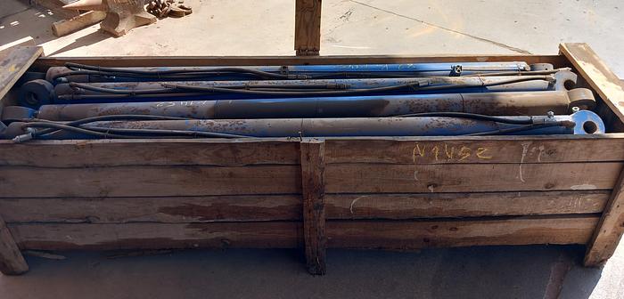 Used Macacos hidráulicos de 2 metros