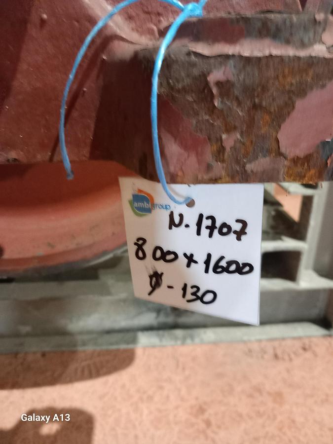 Used Tambor de acionamento com banda de rodagem ranhurada 800 x 1600