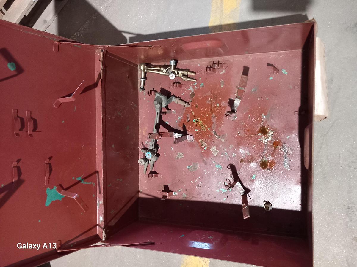 Used Máquina de corte de tubos Zinser 50/49/76