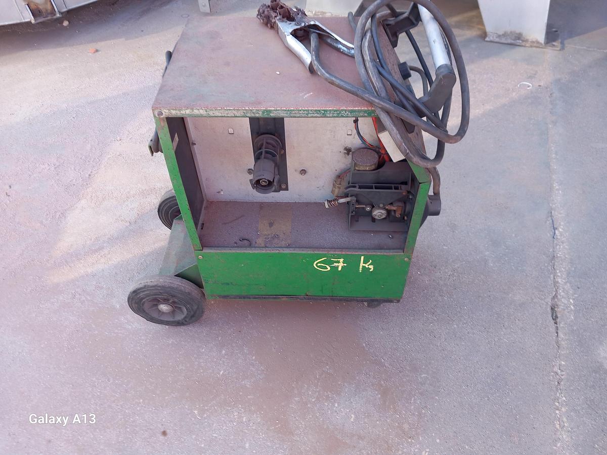 Used Máquina de soldar Migatronic Automig 273