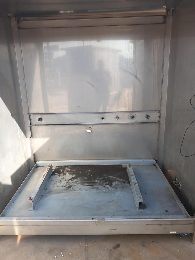 Used Armário de inox