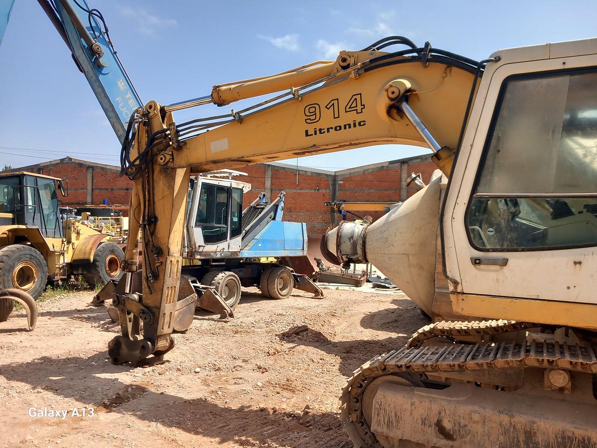 Used Giratória de rastos Liebherr R914