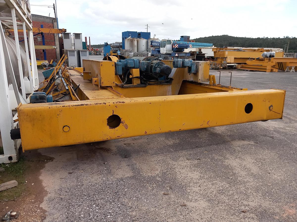 Used Ponte rolante DEMAG de 30 ton, 11,5 m