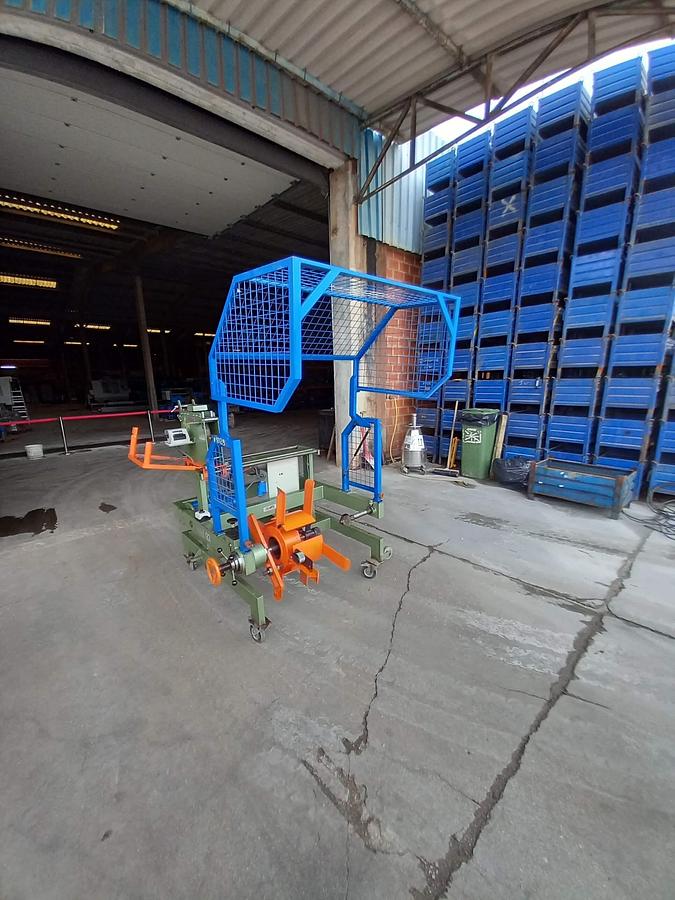 Used Maquina de bobinar cabo LOIMEX TR-100