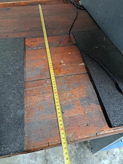 Usado Bancada de trabalho com gavetas 