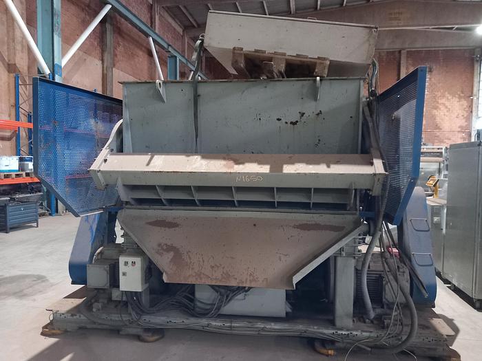 Used Moinho de martelos triturador de sucata DANIELI LYNXS