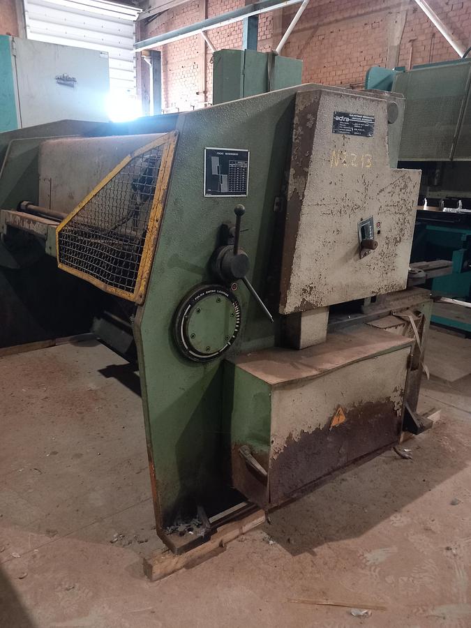 Used Guilhotina ADIRA modelo GHOT-0820