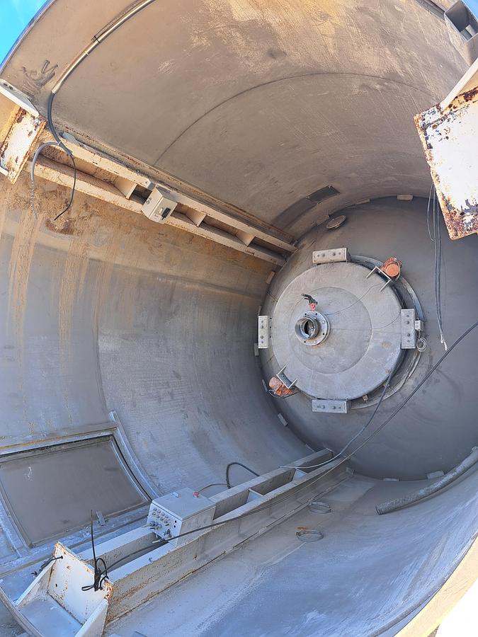 Used Silo de inox para cimento ou massas finas