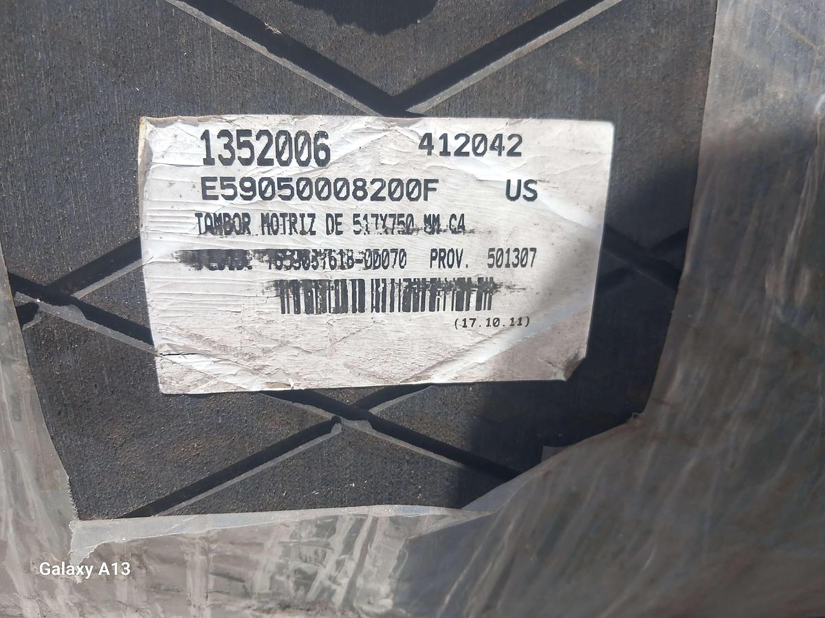 Used Tambor de acionamento emborrachado nervurado 650 x 1150 