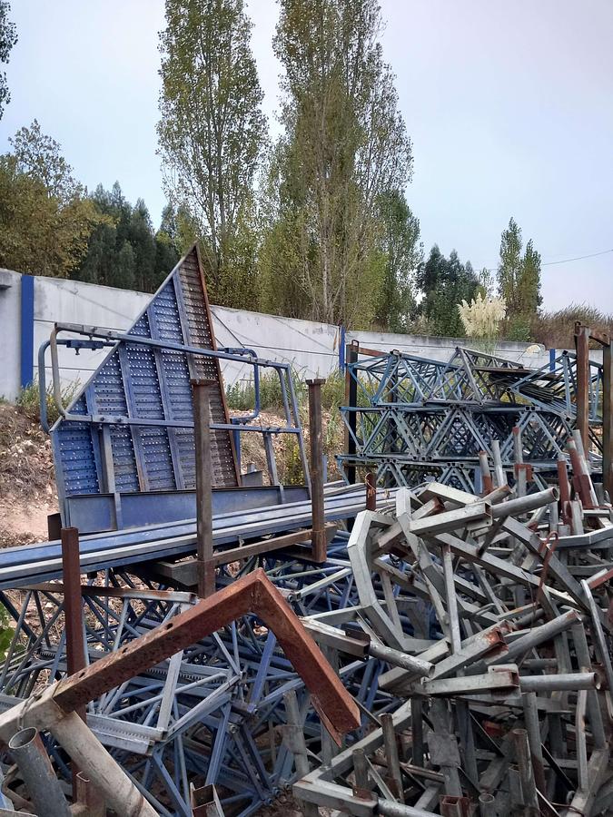 Used Plataforma elevatória