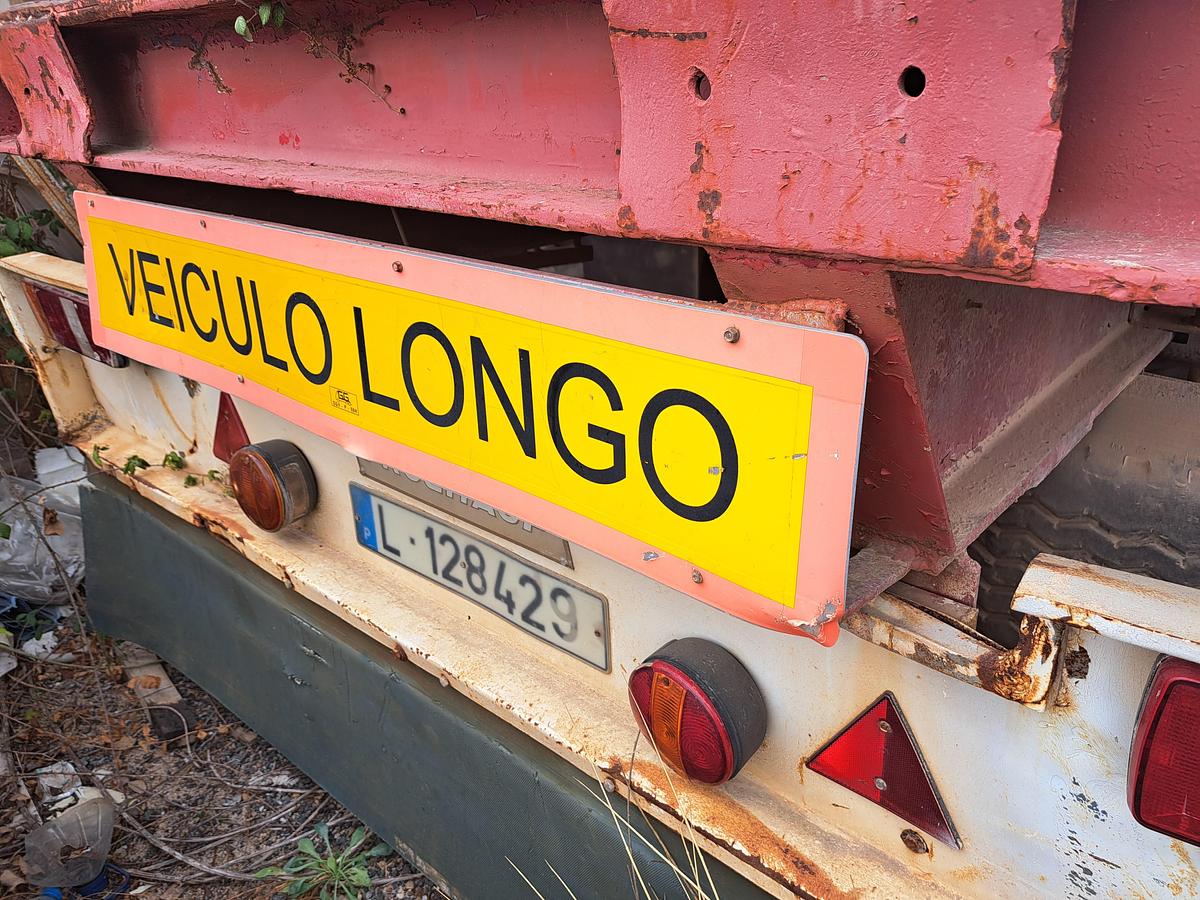 Used Semi reboque JOST E200 - estrado em ferro