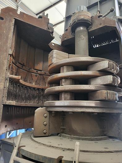 Used Moinho de martelos triturador de sucata DANIELI LYNXS  