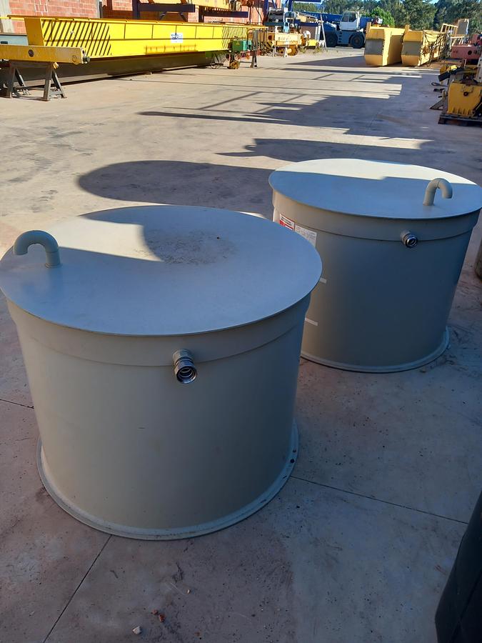 Used Deposito de plástico Eiqsa 500 litros