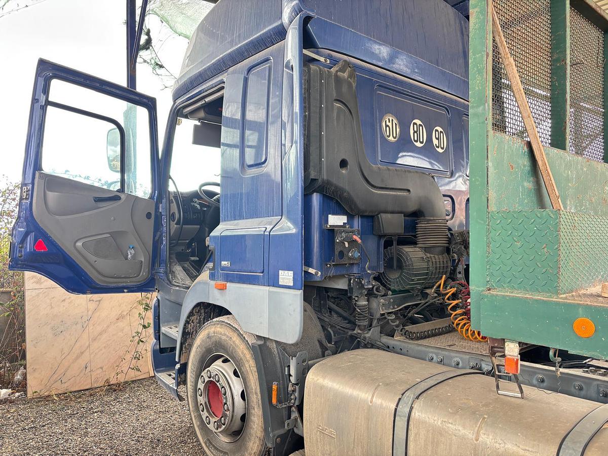 Used Camião DAF 85.410 com semi-reboque