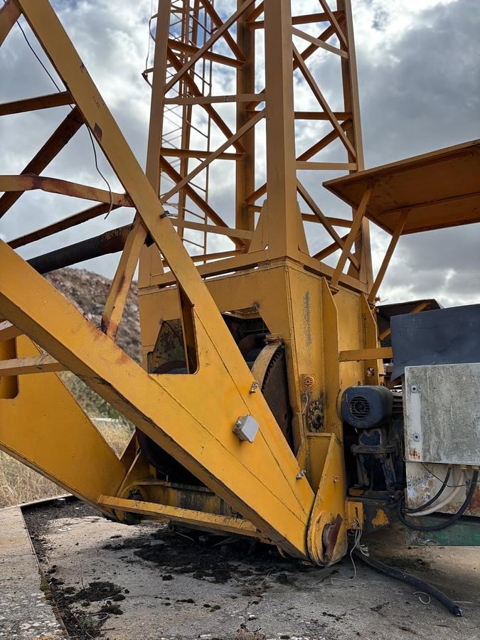 Used Grua DERRICK de 50 toneladas para pedreiras