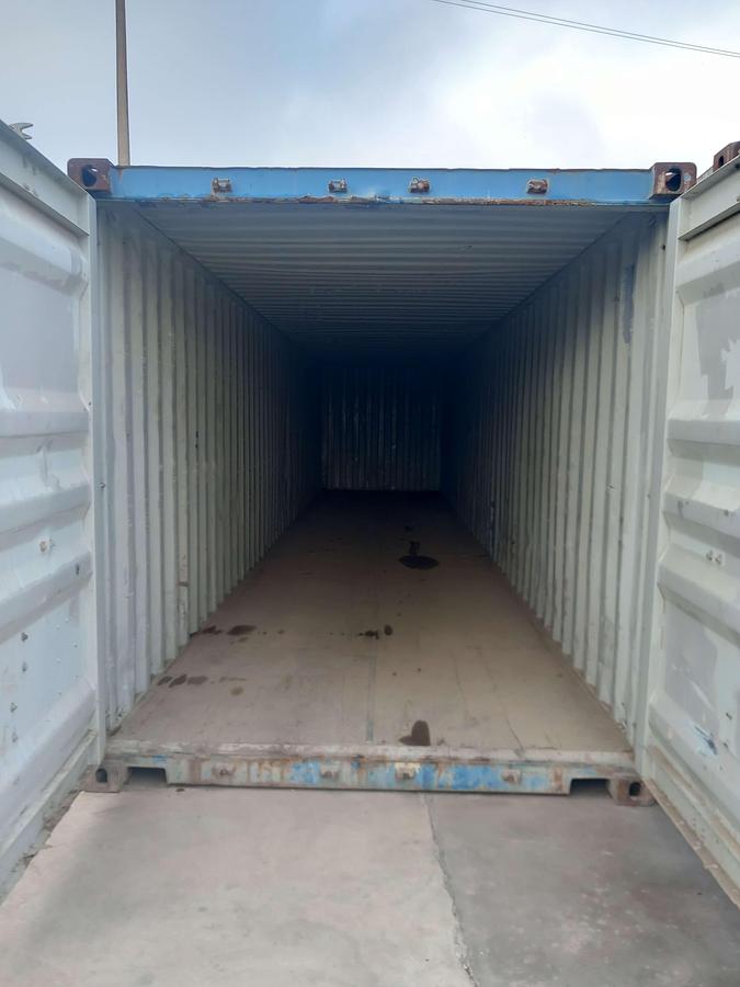 Used Contertor 2,50mt x 12,20 mt x 2,60 mt