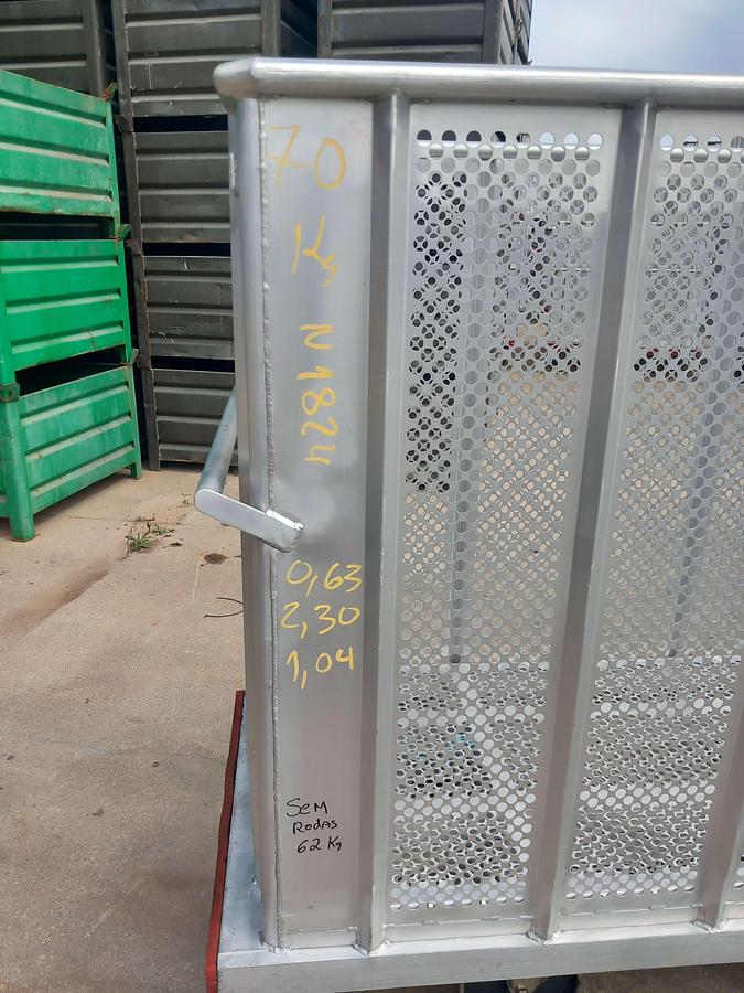 Used Caixas de aluminio