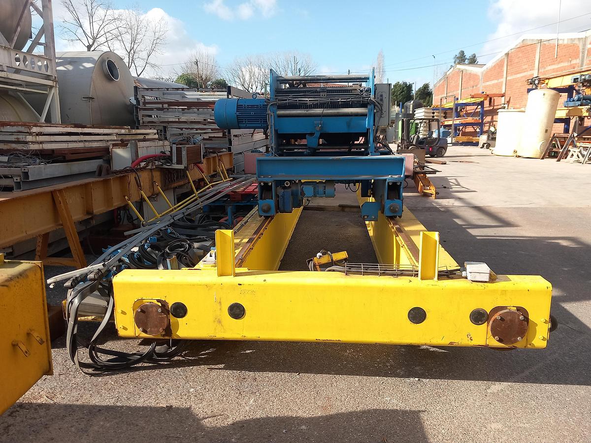 Used Ponte rolante Vicinay 15 Tn 8,60 mt