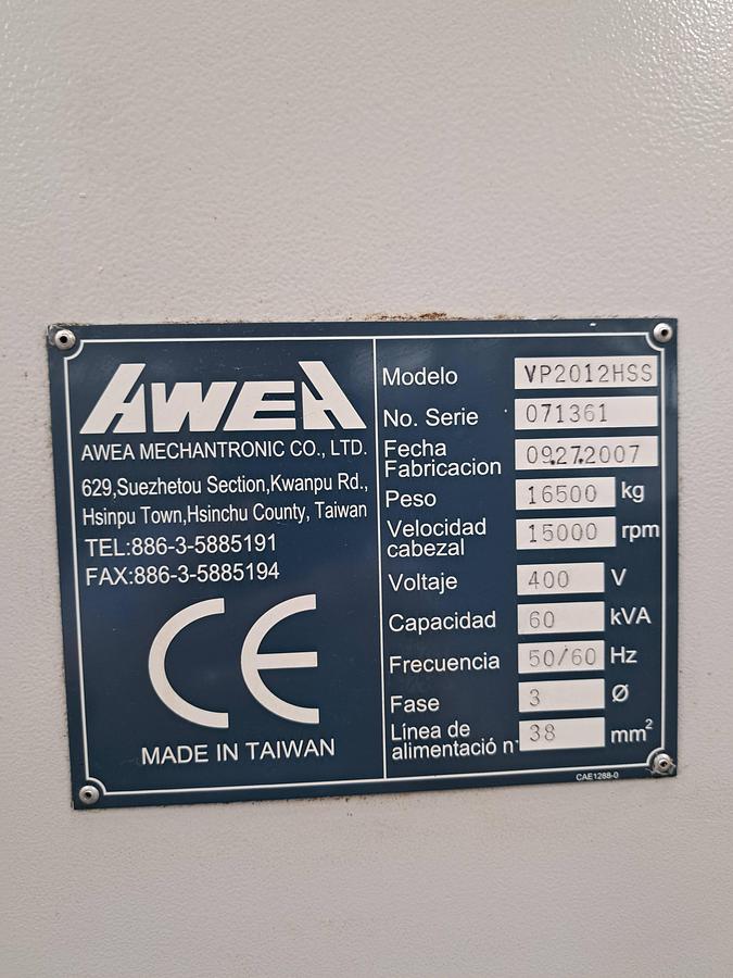 Used Centro de maquinação AWEA VP2012