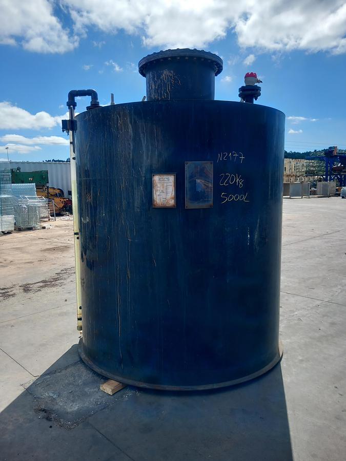 Used Deposito de plástico Roos e Co.