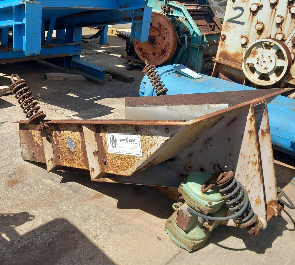 Used Mesa vibratória Urbar