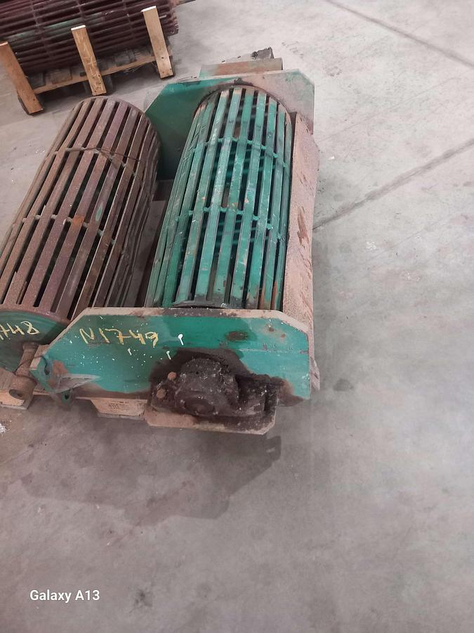 Used Tambor de acionamento motorizado 300 x 850