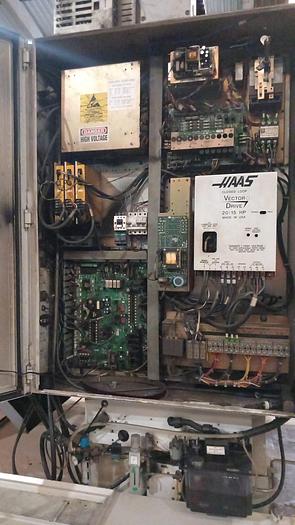 Used Centro de maquinação vertical HAAS VF0