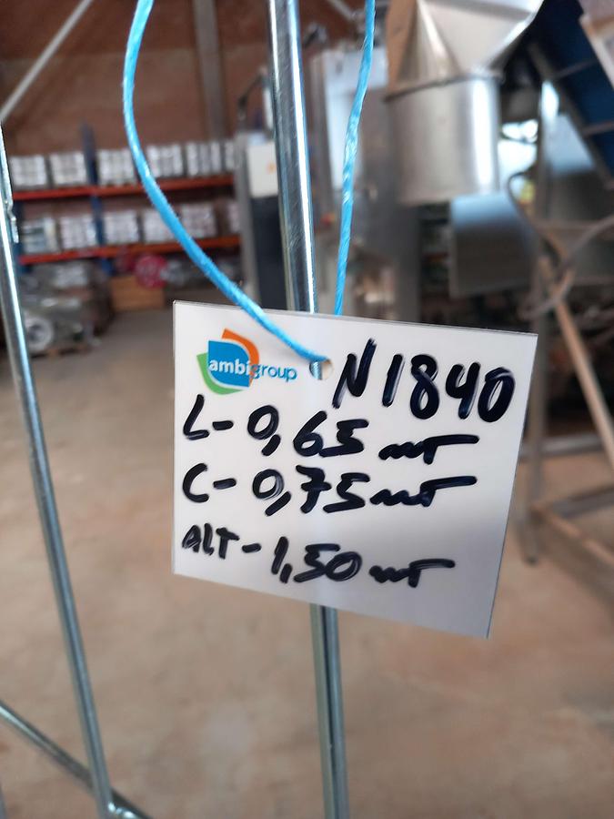 Used Carrinhos Metalicos com rodas