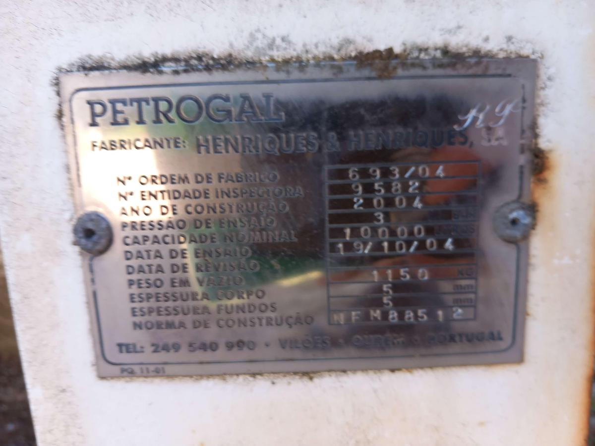 Used Reservatório de ferro para combustivel