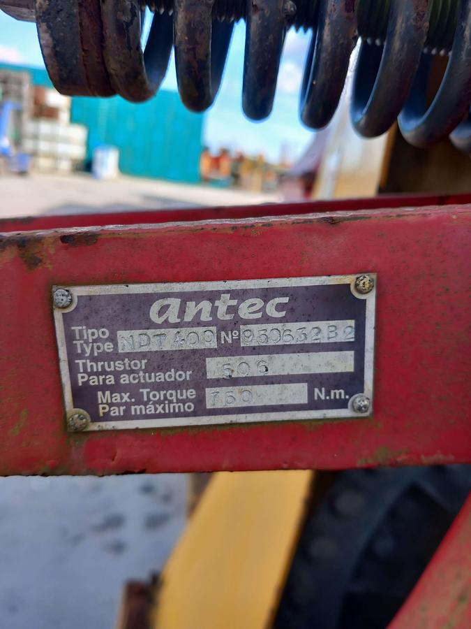 Used Cabeça motorizada de tapetes TAIM-TFG