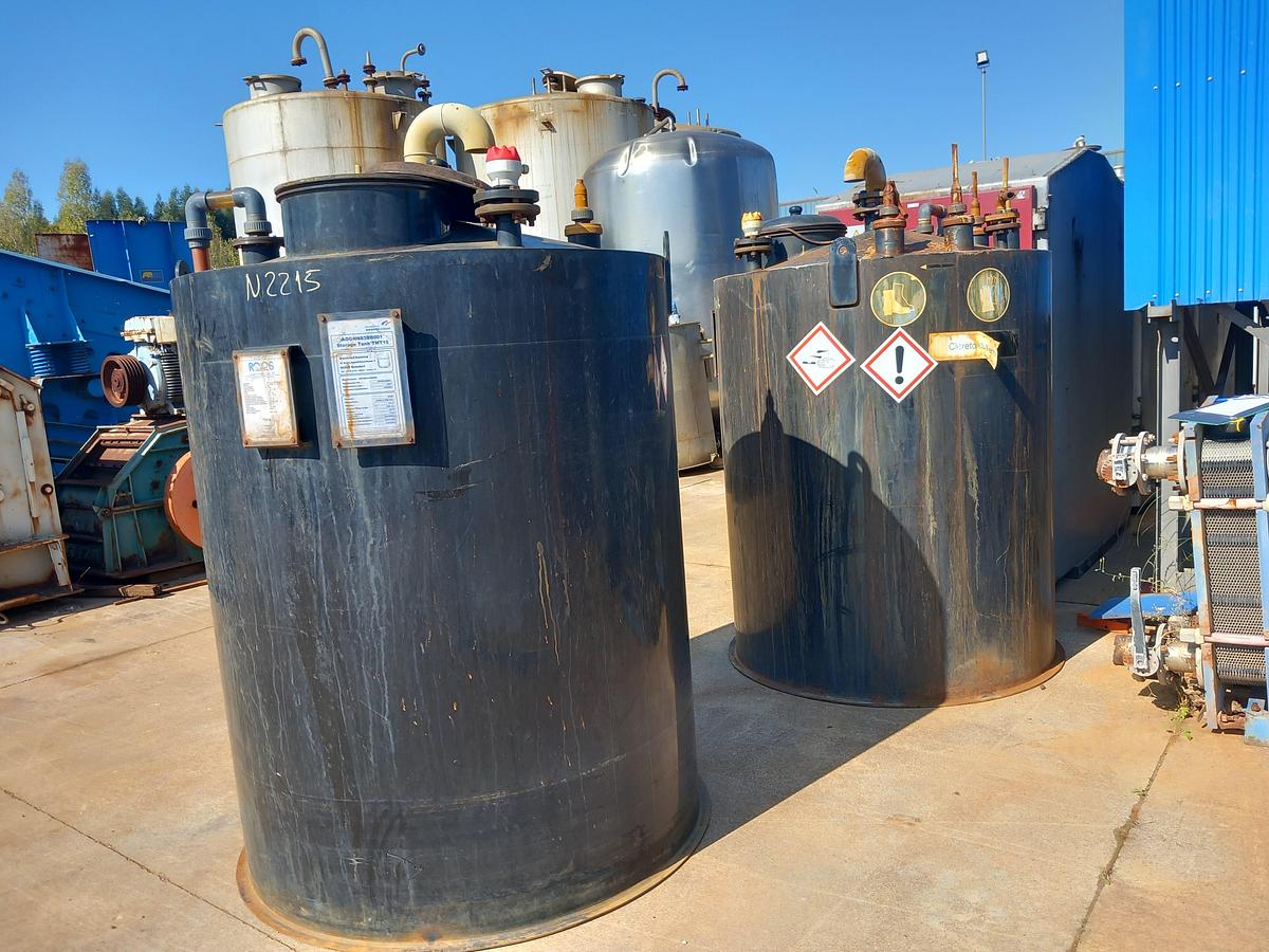 Used Deposito de plástico Envirochemie 2.500 l