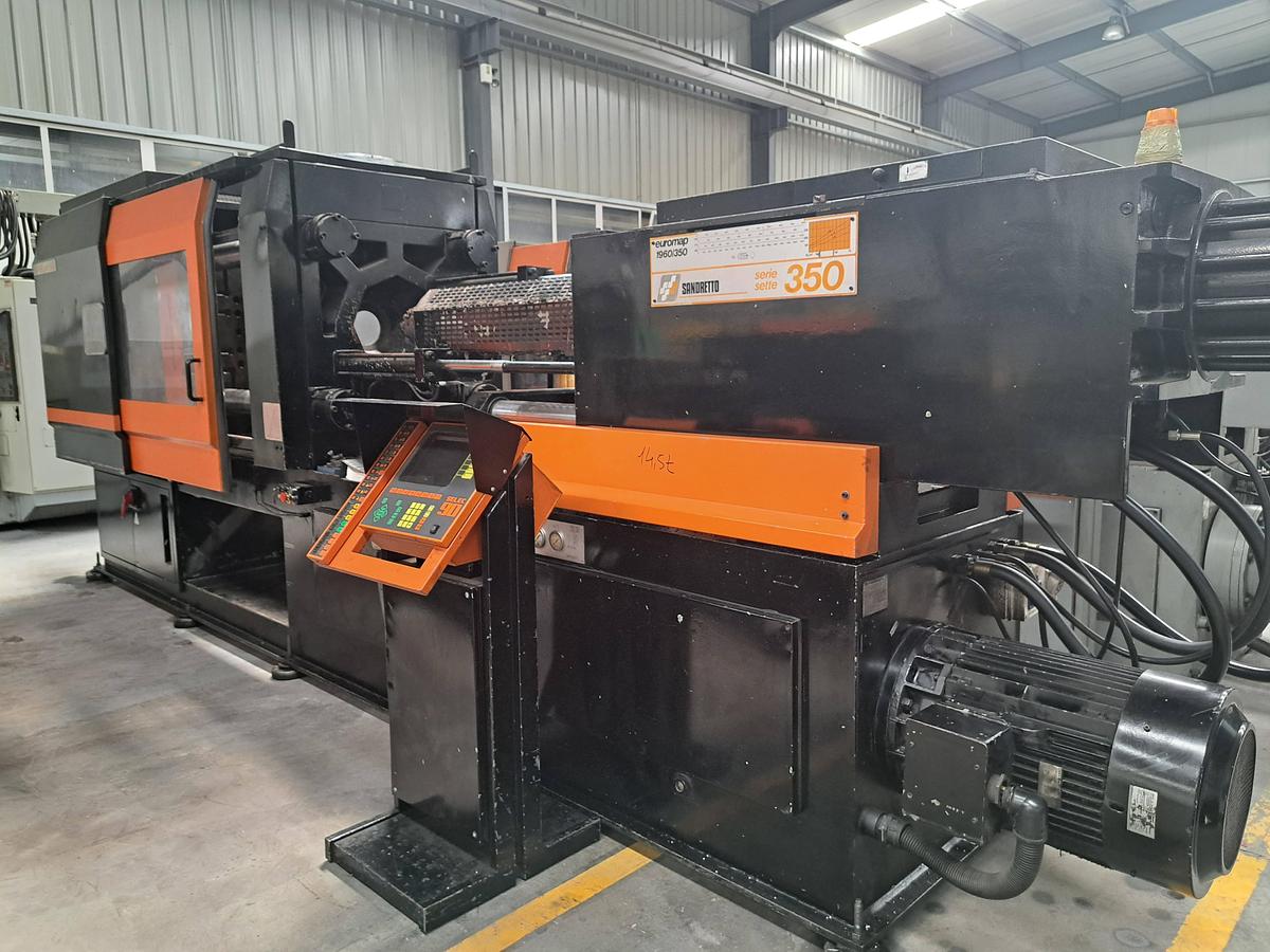 Used 1988 SANDRETTO EUROMAP 1960-350 Serie hp 350 S7 350