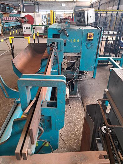 Used Máquina de esticar e cortar de arame WAFIOS R31