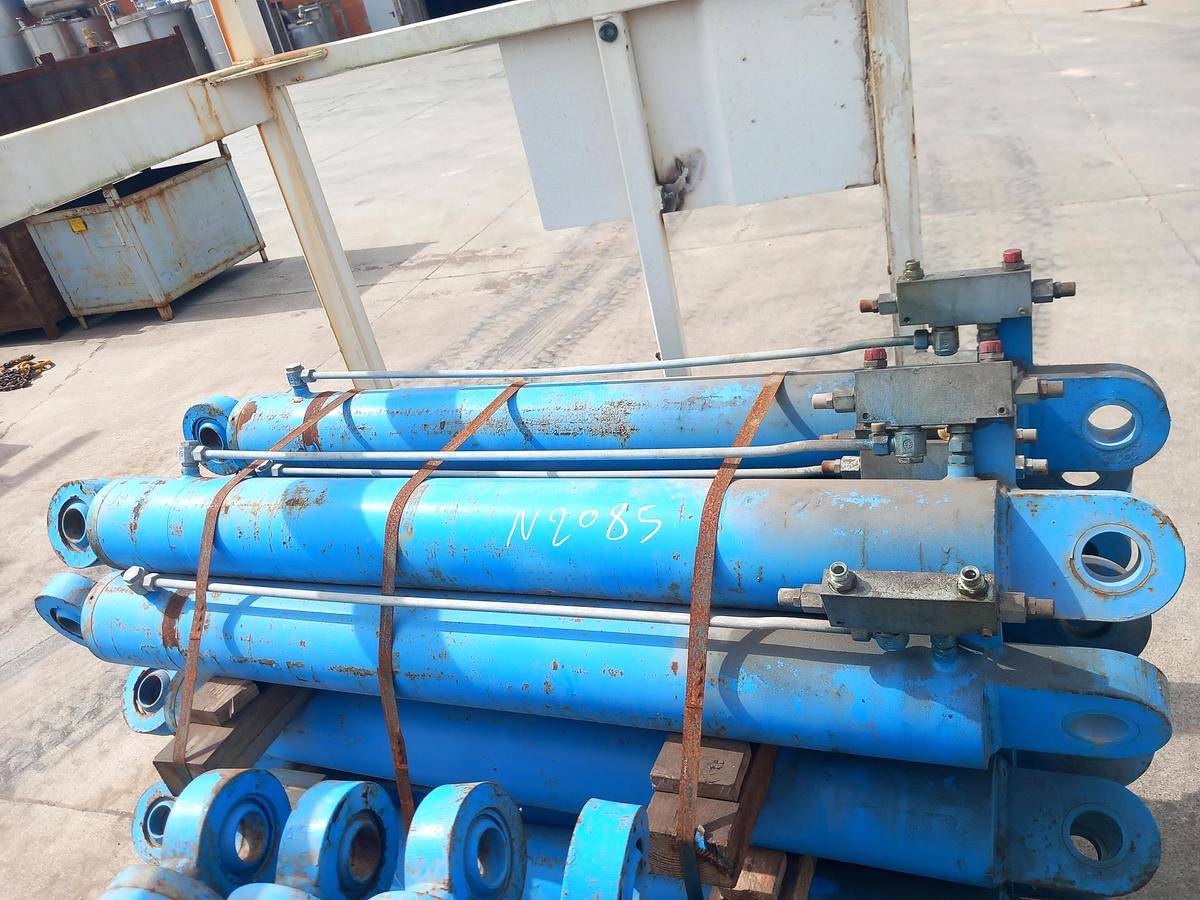 Used 2010 Macaco hidraulico