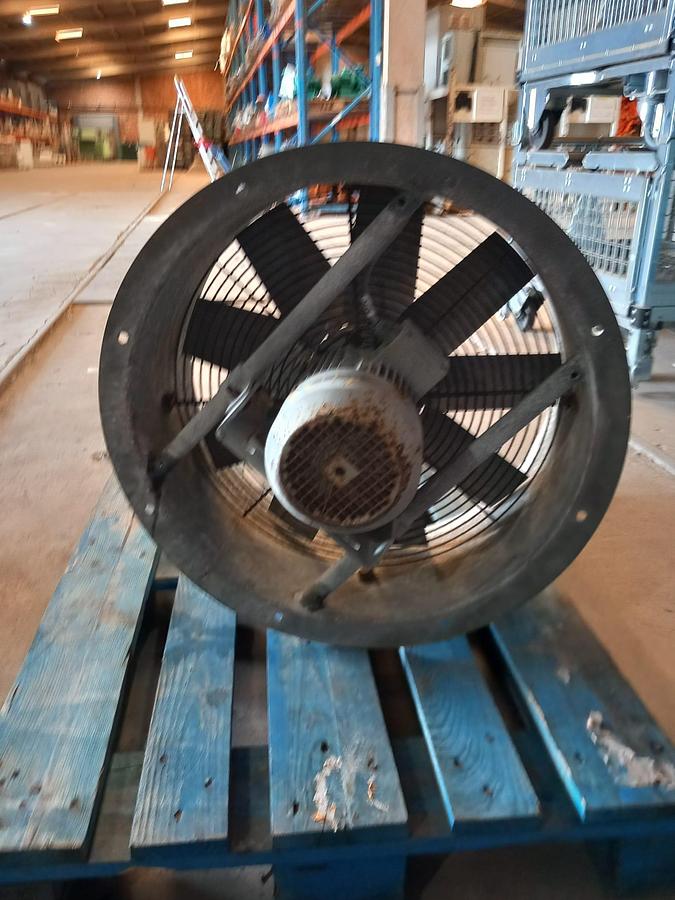 Used Ventilador Aximax Blau AXB 560-9 B 4 -19º-1,75