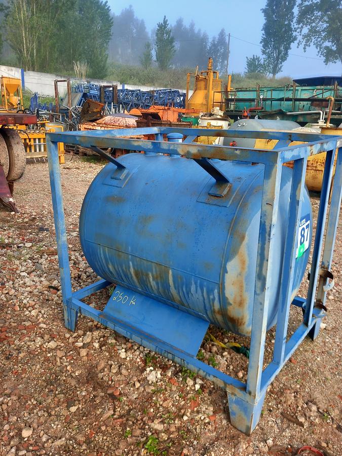 Used Reservatório de ferro para combustivel Mecalia