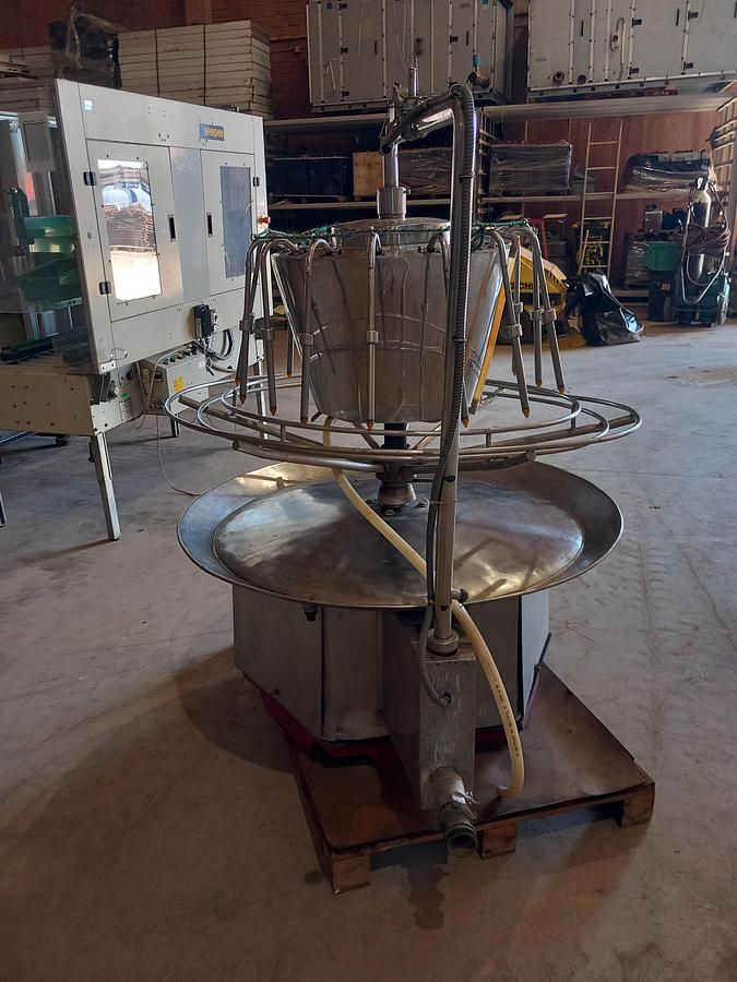 Used Enchedora Rotativa de Garrafões