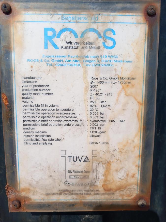 Used Deposito de plástico Envirochemie 2.500 l